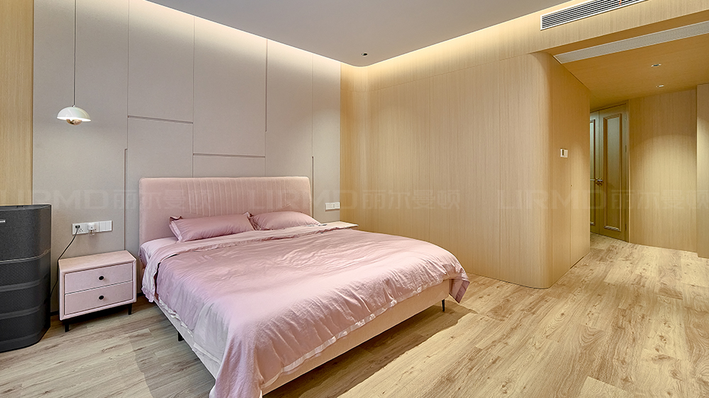 現(xiàn)代風(fēng)-中隆國際